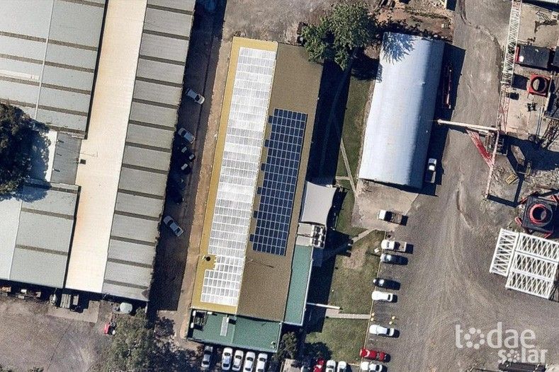 Favelle Favco Cranes - 100kW Solar Installation ...